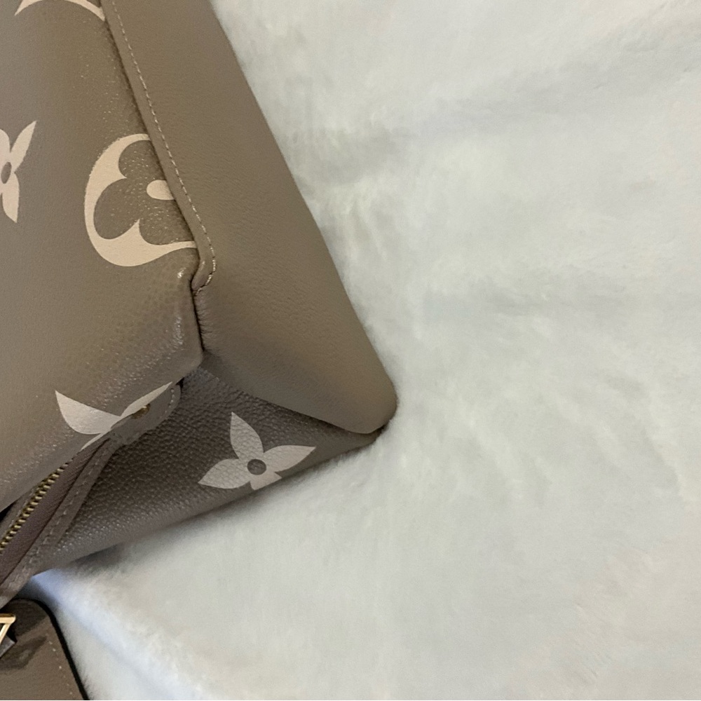 Louis Vuitton Petit Palais Empreinte Leather-the lock is no longer available - Picture 11 of 16